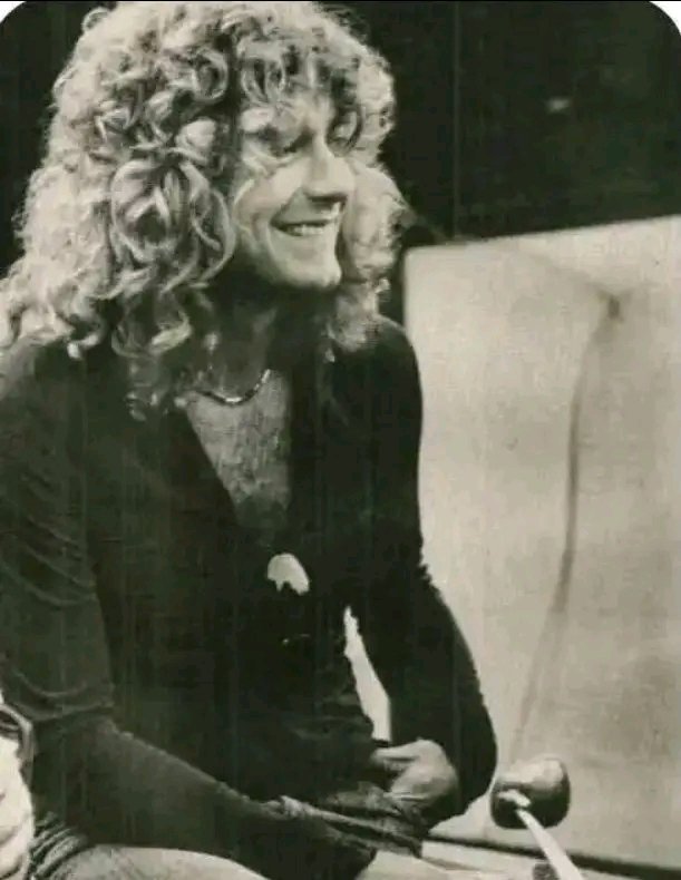 Why Led Zeppelin’s Robert Plant Still Refuses To Be A Prisoner Of Success
