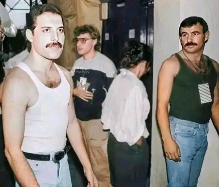 The Day I Saw the Real Freddie: Jim Hutton’s Unforgettable First Concert Experience at Live Aid with Queen’s Electrifying Performance