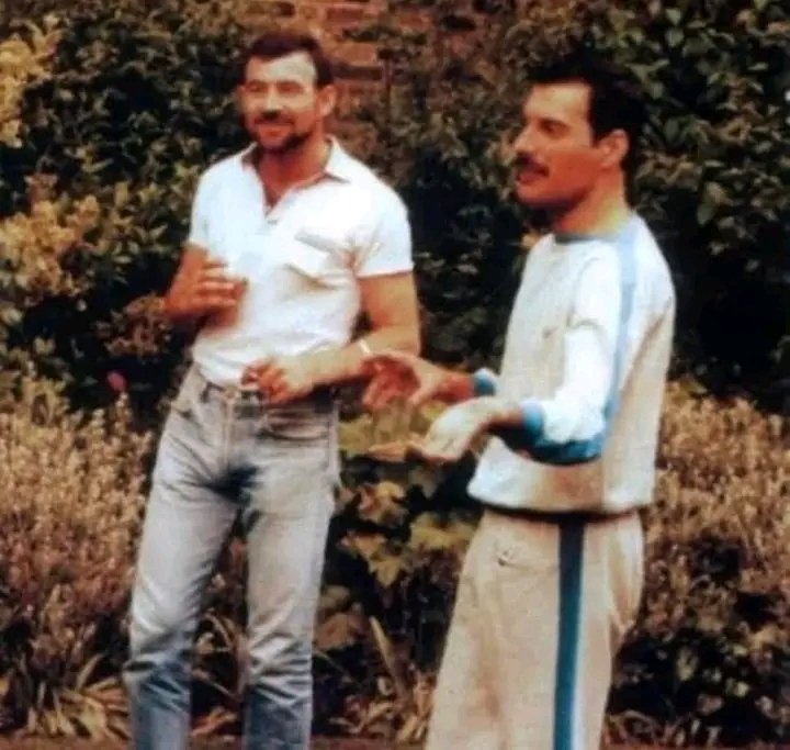 A Magical Walk into Freddie Mercury’s Hidden Oasis: Garden Lodge and Its Beginnings