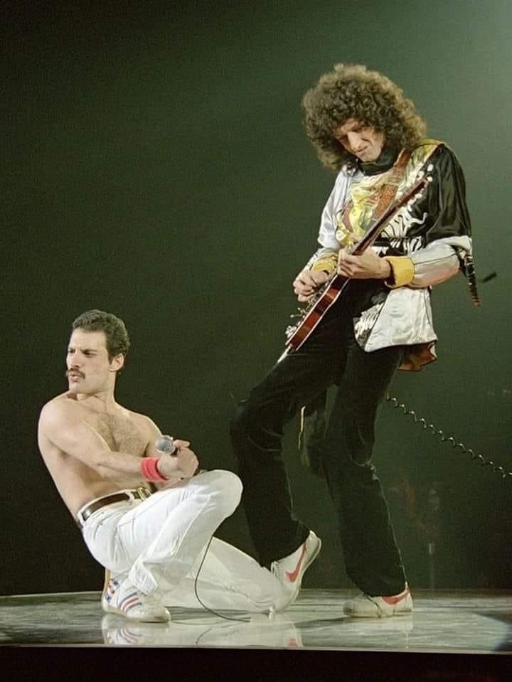 Not Just a Showman: Brian May Remembers the Diplomatic, Brilliant Heart Behind Freddie Mercury’s Legend
