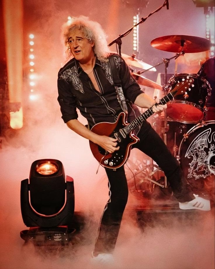 Brian May: The Astrophysicist-Guitarist Who Orchestrated Queen’s Sonic Majesty with the Red Special