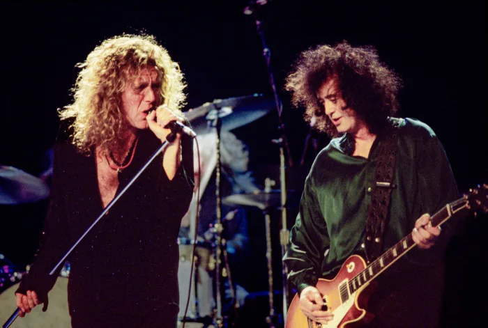 The final time Jimmy Page and Robert Plant performed on stage together